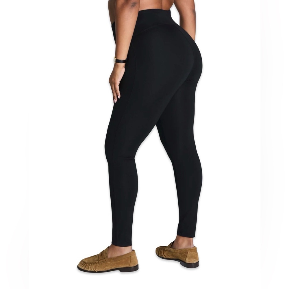 SPANX Black High-Rise PowerLeggings